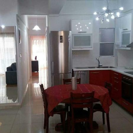 Ani'S Apartments Атина Екстериор снимка