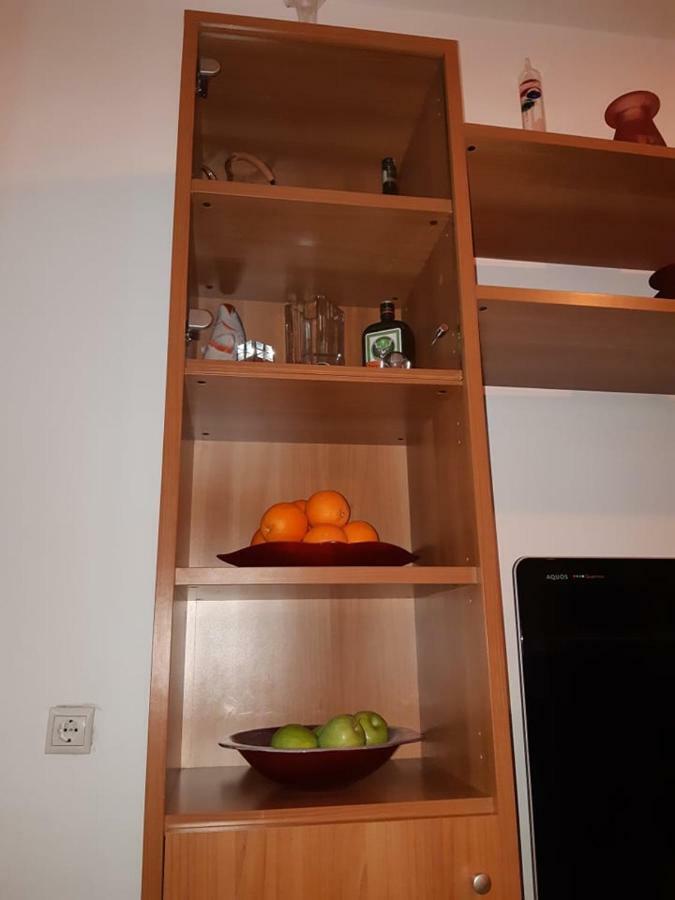 Ani'S Apartments Атина Екстериор снимка